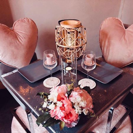 Bienvenue Au Petit Bonheur Apartment Онфльор Екстериор снимка