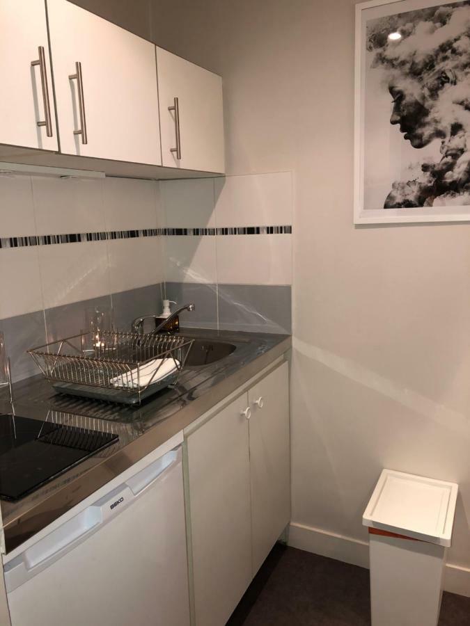 Bienvenue Au Petit Bonheur Apartment Онфльор Екстериор снимка