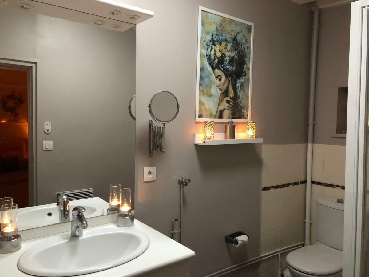 Bienvenue Au Petit Bonheur Apartment Онфльор Екстериор снимка