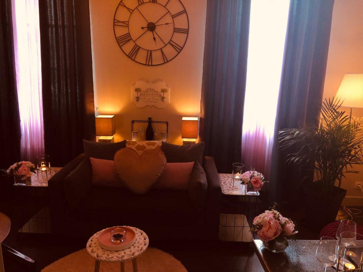 Bienvenue Au Petit Bonheur Apartment Онфльор Екстериор снимка